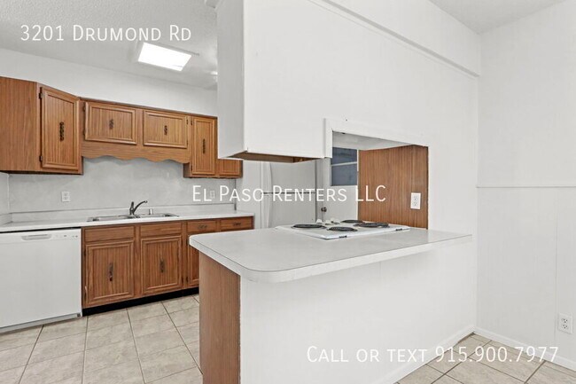 Building Photo - 3201 Drumond Rd