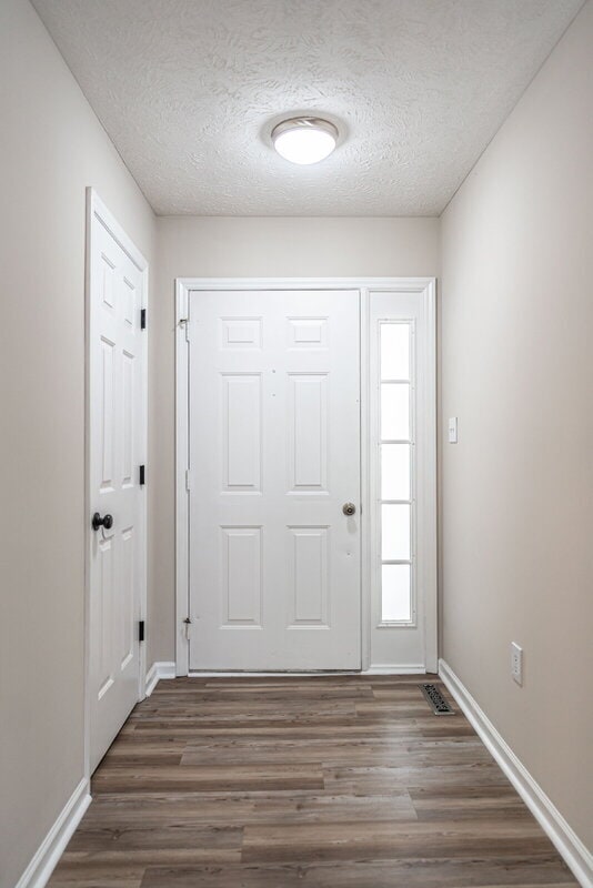 Building Photo - 1355 Longleaf Dr E