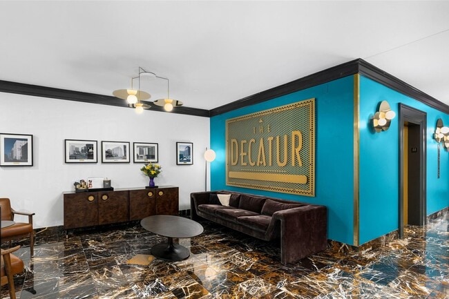 Building Photo - 1105 Spring St