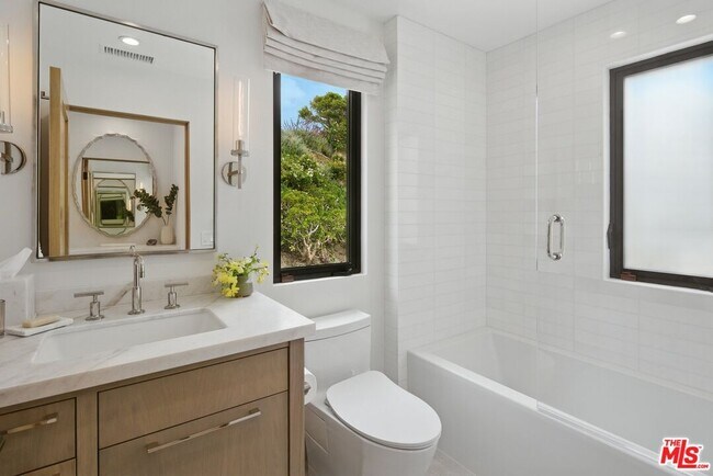 Building Photo - 6326 Trancas Canyon Rd