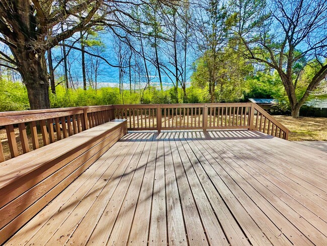 Building Photo - Updated Single-Level 3BD Home in Durham | Large Deck & Patio | Minutes to Duke & I-85