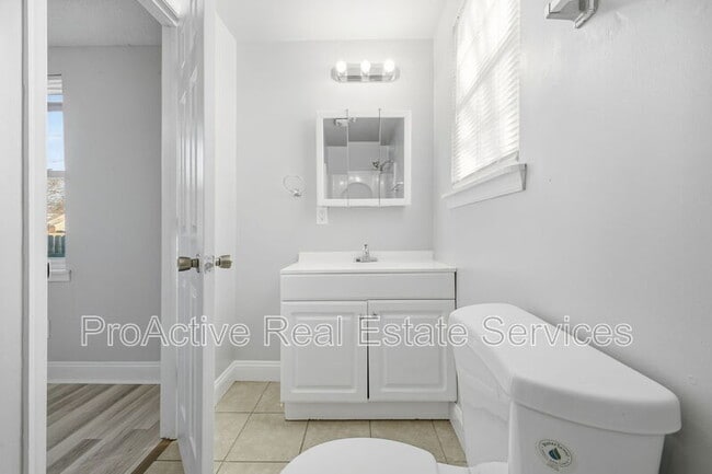 Building Photo - 1401 Portsmouth Blvd