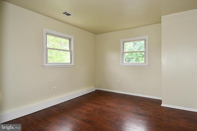 Building Photo - 13303 Huntington Ln