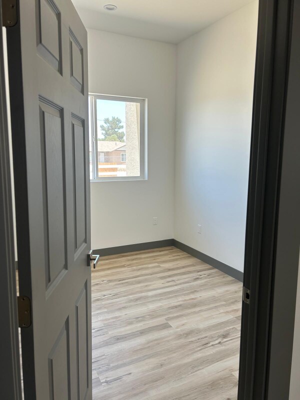 Building Photo - 9220 E Ave T 6