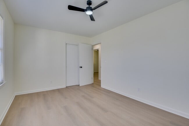 Building Photo - 2618 Providence Ct