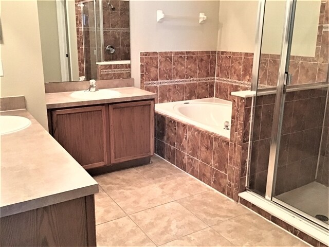 Building Photo - 5039 Adair Oak Dr