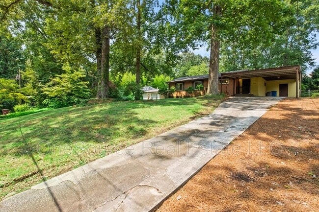 Building Photo - 5070 Crowe Dr SE