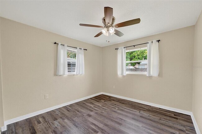 Building Photo - 3701 60th St N