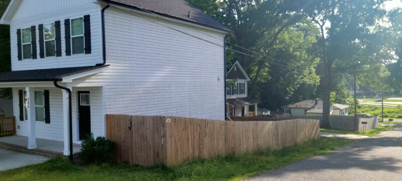 Building Photo - 406 Pleasant Ave