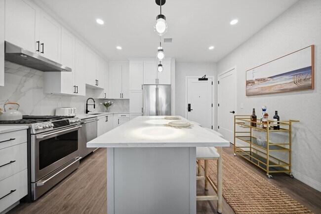 Building Photo - 18 Artisan Dr