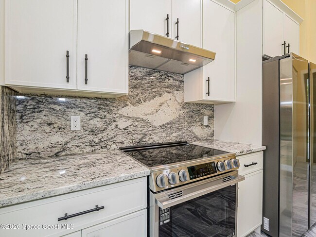 Building Photo - 12906 83rd Ave