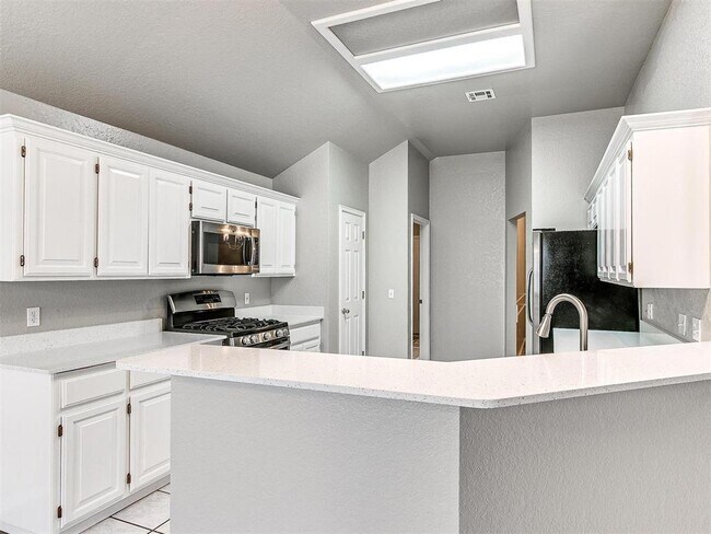 Building Photo - 2700 NW 161st Cir