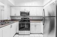 Building Photo - 1951 Brandywine Rd