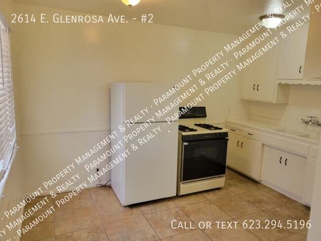 Building Photo - **Move in Special!** 1 Bed/1 Bath ready fo...