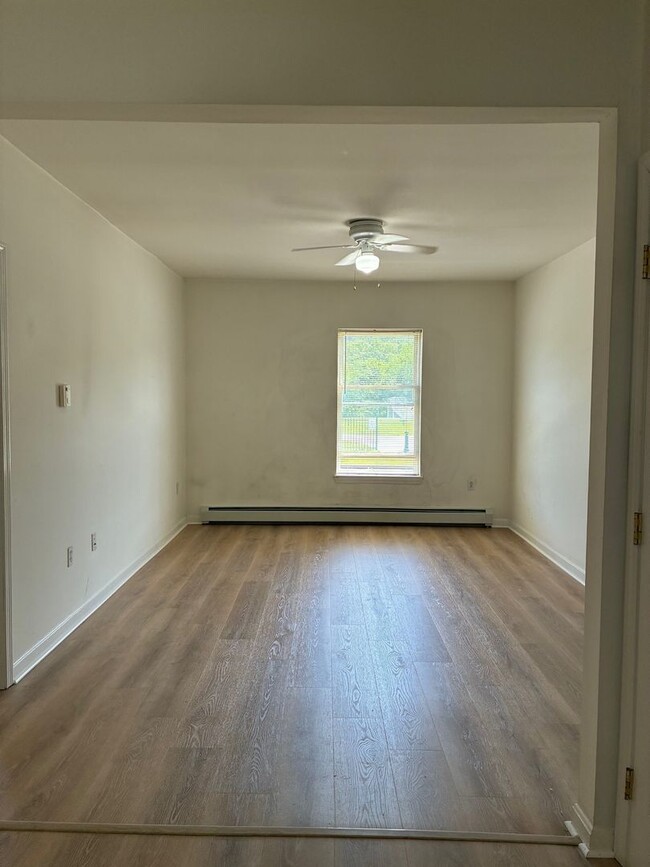 Building Photo - McKeon Park Apartments