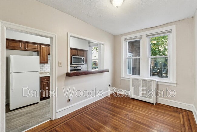 Building Photo - 6227 Addison St