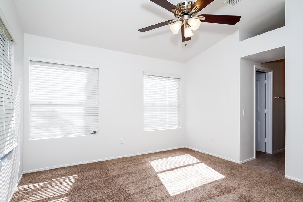 Building Photo - 1424 N Astronomy Cir