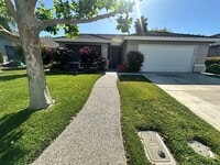 Building Photo - Remodeled 1 story home like new inside