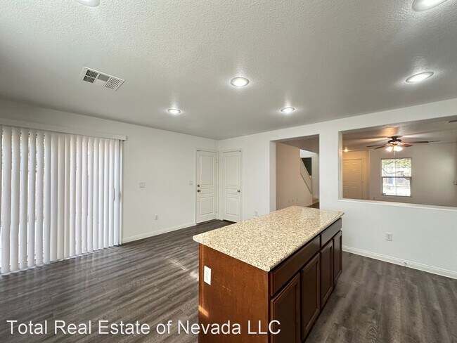Building Photo - 3 br, 2.5 bath House - 4859 Golden Shimmer...