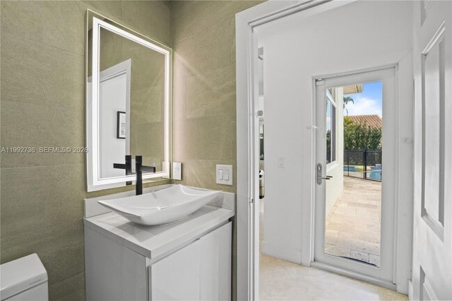 Building Photo - 2569 Eagle Run Ln