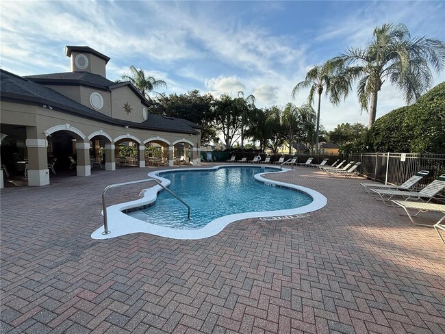 Building Photo - 10029 Chardonnay Dr