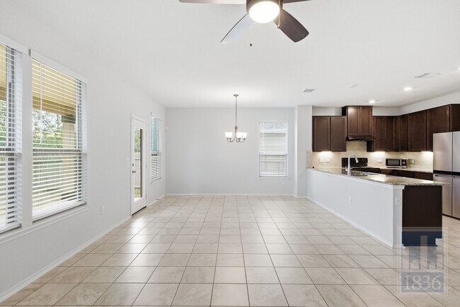 Building Photo - 8005 Crystalbrook W