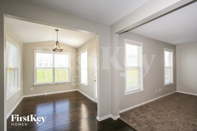 Building Photo - 5788 Waterstone Wy