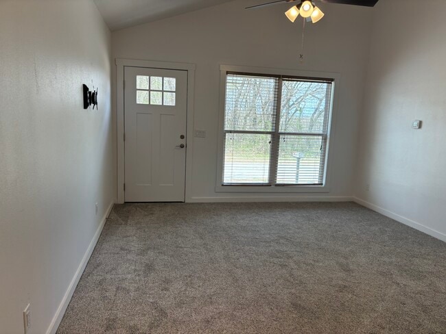 Building Photo - 27432 S 614 Rd