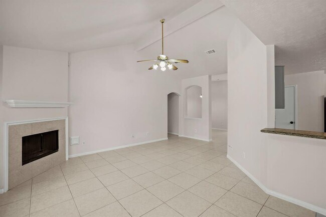 Building Photo - 3314 Foursome Ln