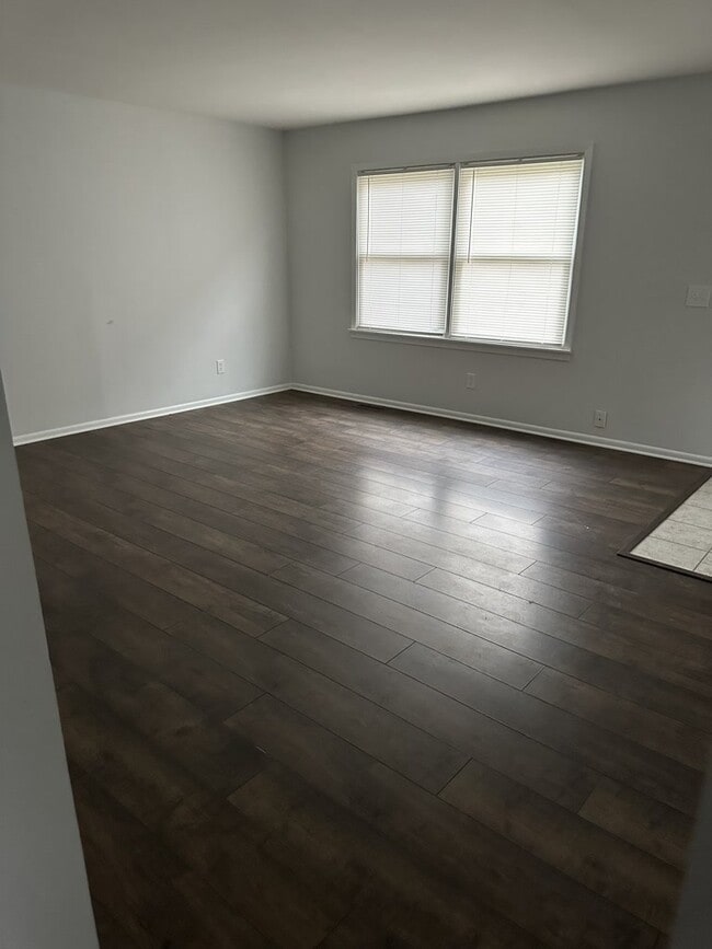 Living Room - 1682 Park Rd