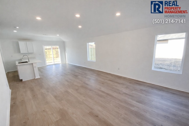 Building Photo - 7072 Potomac Trl