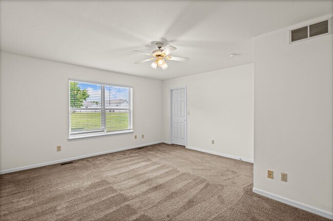 Building Photo - 3523-3525 Prescott Dr.