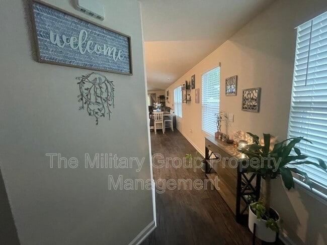 Building Photo - 15697 Strawberry Roan Ct