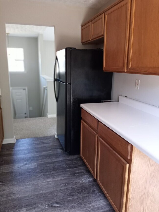 Building Photo - 3/2 with Large Bonus Room  - Split level home with large backyard