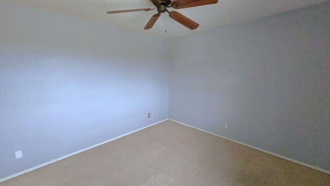 Building Photo - 3 Bedroom + Office Home in the Vineyards Community Near W Germann Rd and S Dobson Rd!