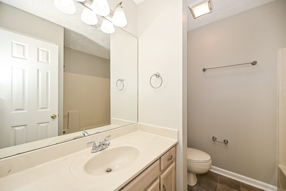 Building Photo - 6005 Bradford Hills Dr