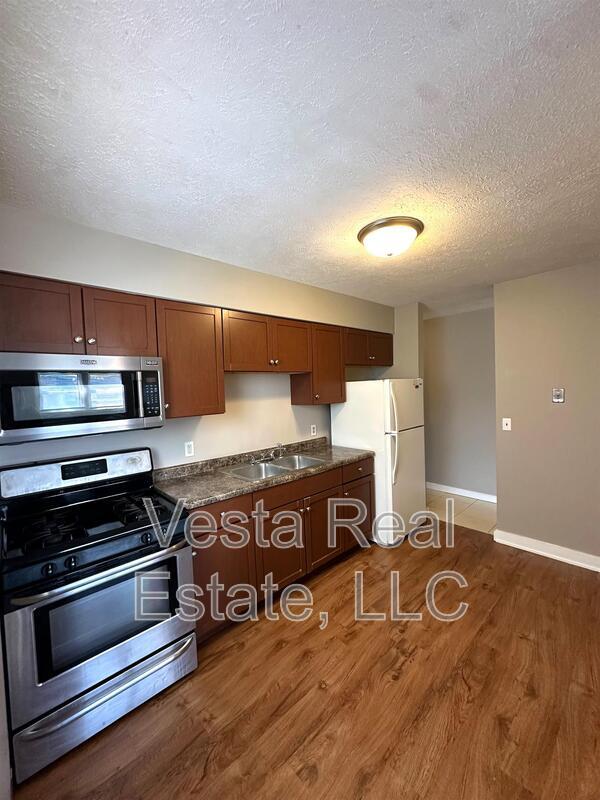 Building Photo - 1007 Sheryl Ln