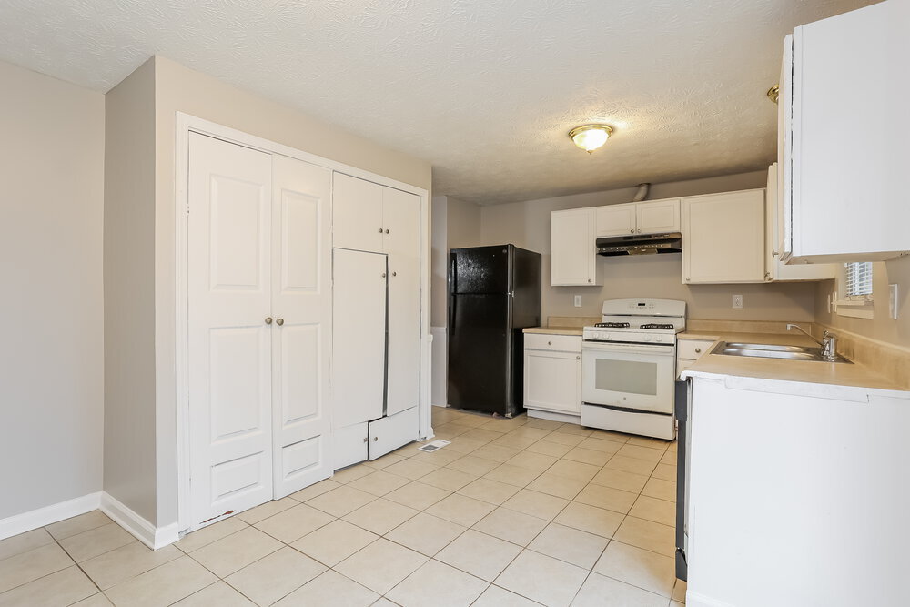 Building Photo - 725 Sunfield Dr NW