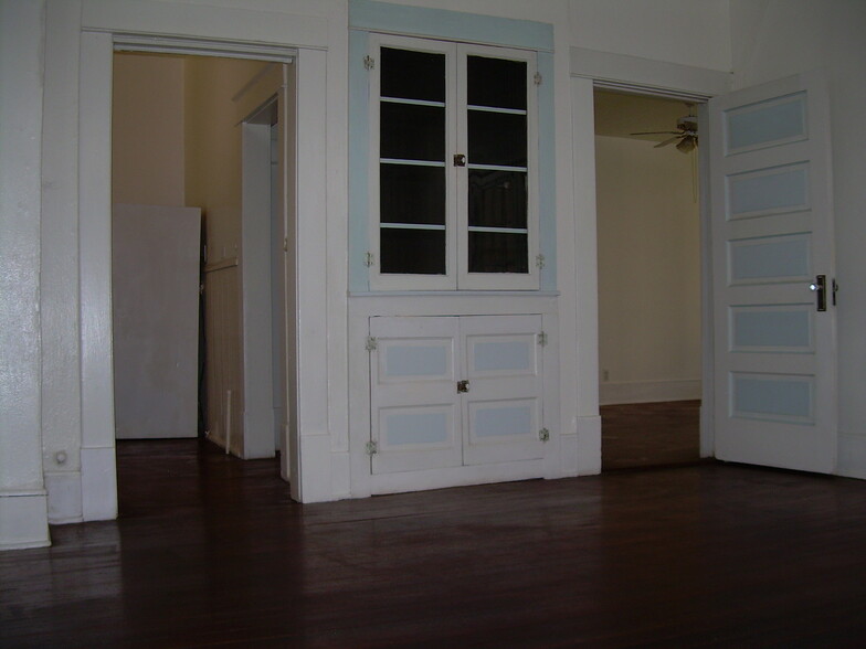 Building Photo - 5505 Reiger Ave