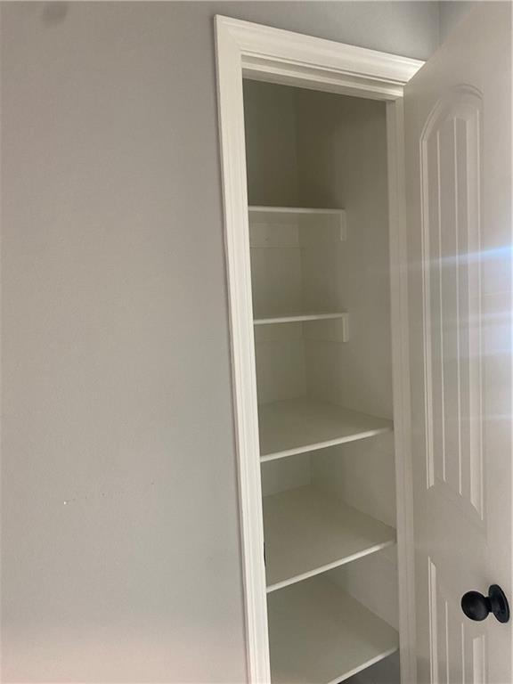 Building Photo - 3550 Macintosh Way