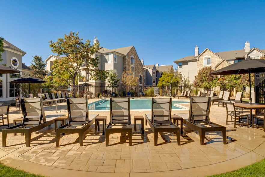 Building Photo - Retreat Westminster Center