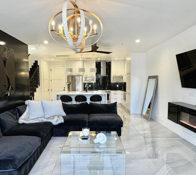 Building Photo - 3107 N 70th St