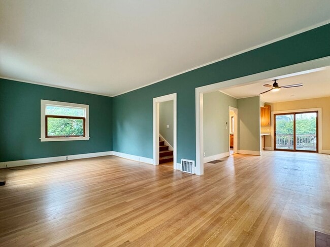 Building Photo - 6210 20th Ave NE