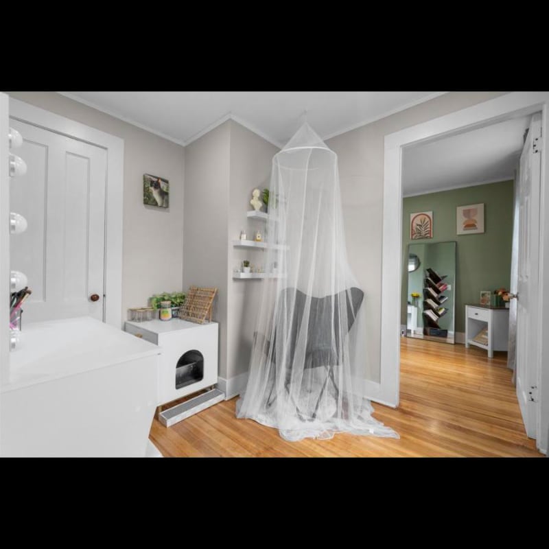 Building Photo - 15 Hackmatack St