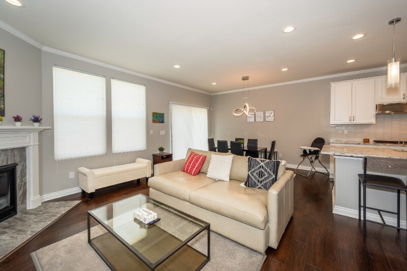 Building Photo - 2768 Polson St