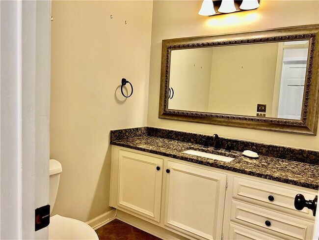 Building Photo - 205 Kinderhill Ct