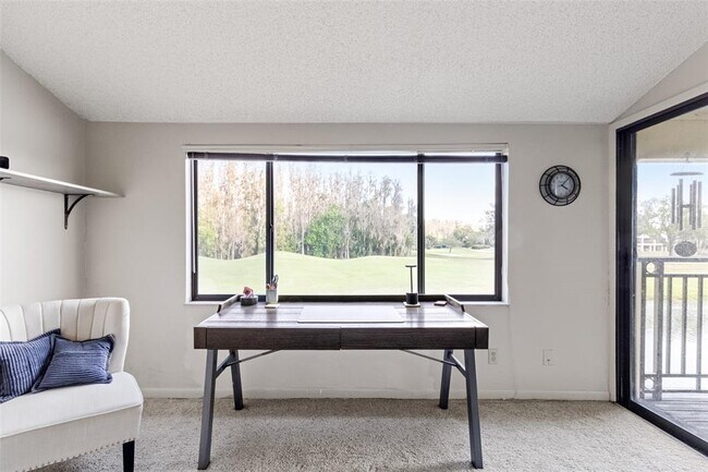 Building Photo - 29300 Bay Hollow Dr