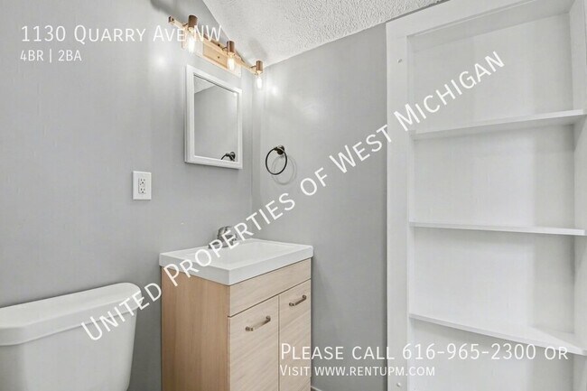 Building Photo - 1130 Quarry Ave NW