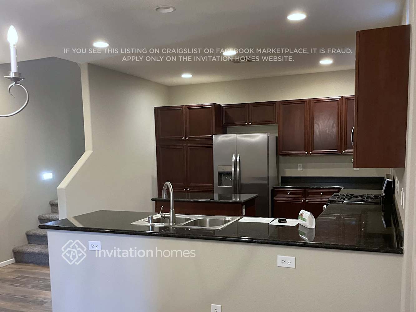 Building Photo - 10536 Danielson Ave