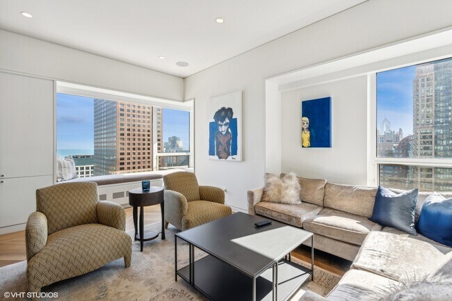 Building Photo - 800 N Michigan Ave